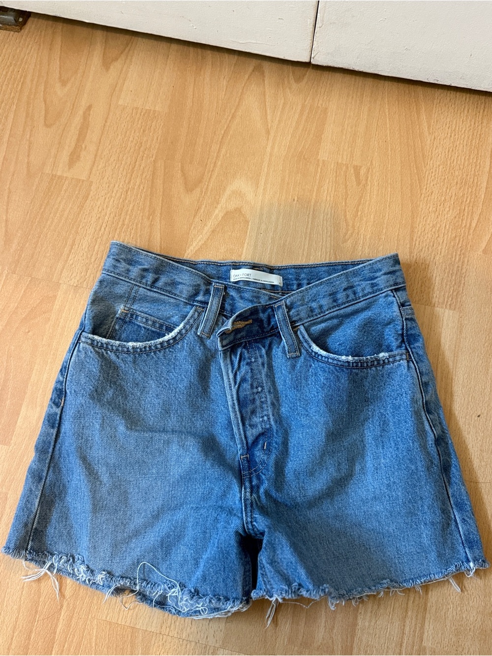 Aritzia OAK + FORT Women's High-Rise Denim Jean Shorts - Blue